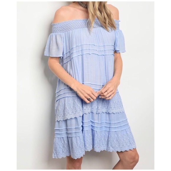 LAST1️⃣//RUFFLES & LACE OFF SHOULDER BLUE DRESS - Picture 3 of 9
